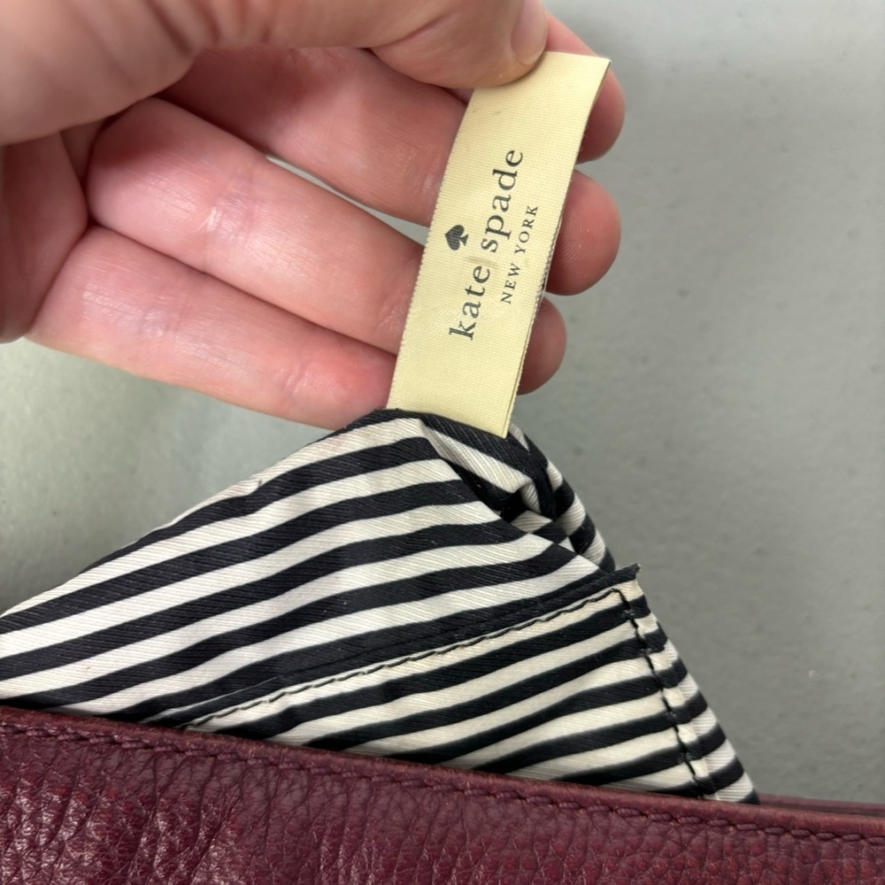 Kate Spade Burgundy Red Pebbled Leather Crossbody Purse Shoulder Bag Zip Closure - Picture 4 of 14